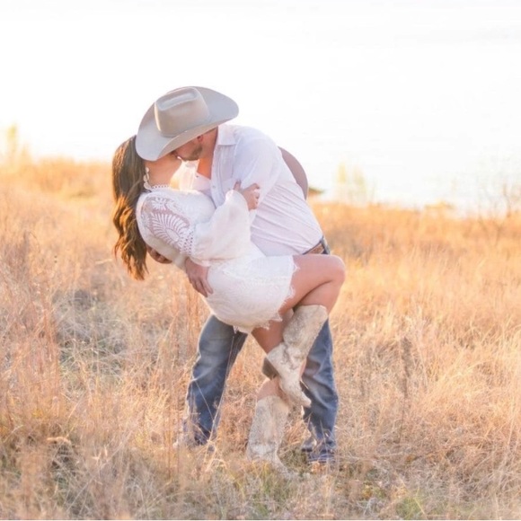 White Lace Detail Bell Sleeve Bohemian Mini Dress - Picture 10 of 16